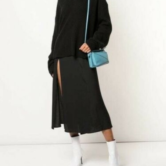 Meet your Posher, Anna - Picture 2 of 9